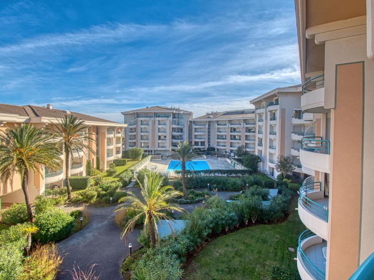Le Cesarée-2 Fréjus